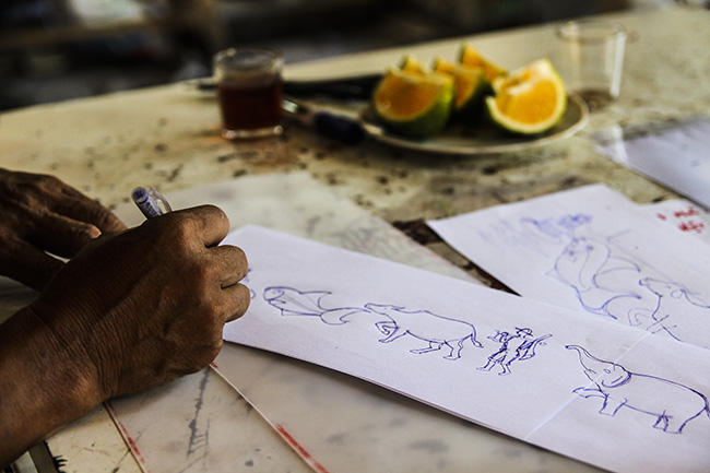 Ảnh: Gặp người chế tạo đèn kéo quân kỷ lục Việt Nam