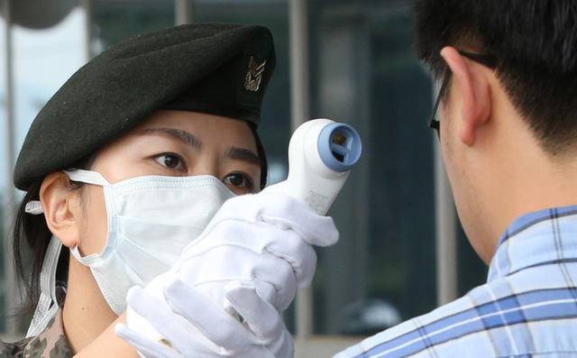 Người đàn ông mắc virus tử thần MERS-CoV sau chuyến công tác ở Trung Đông