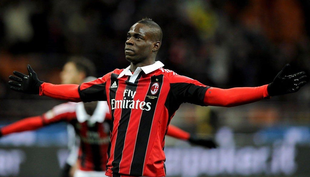Mario Balotelli bị đuổi khỏi tuyển Italy: Từ thiên tài đến bất tài