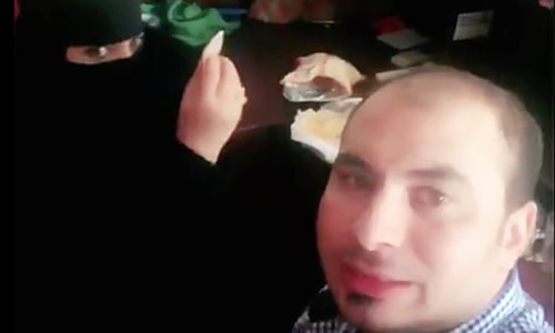 Người đàn ông bị bắt vì ăn sáng cùng phụ nữ ở Arab Saudi