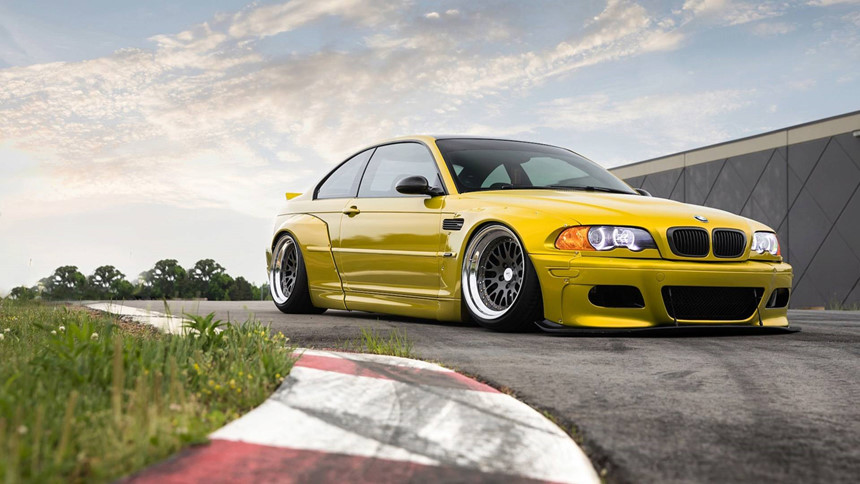 BMW M3 E46 lột xác với gói độ Widebody Rocketbunny