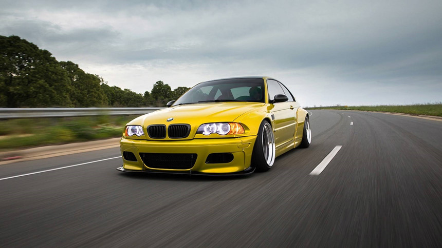 BMW M3 E46 lột xác với gói độ Widebody Rocketbunny