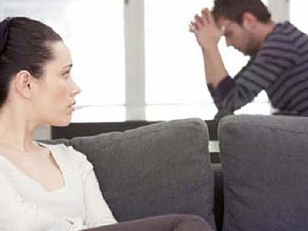Tôi ly hôn chồng ngoại tình vì muốn anh trả giá quãng đời còn lại Tôi ly hôn chồng ngoại tình vì muốn anh trả giá quãng đời còn lại
