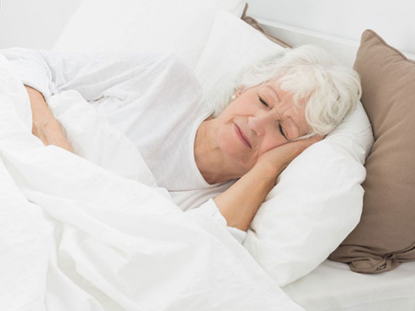 Ngủ bao nhiêu giờ/đêm thì tốt cho tim và tránh bị đột quỵ: Già hay trẻ đều nên tuân thủ