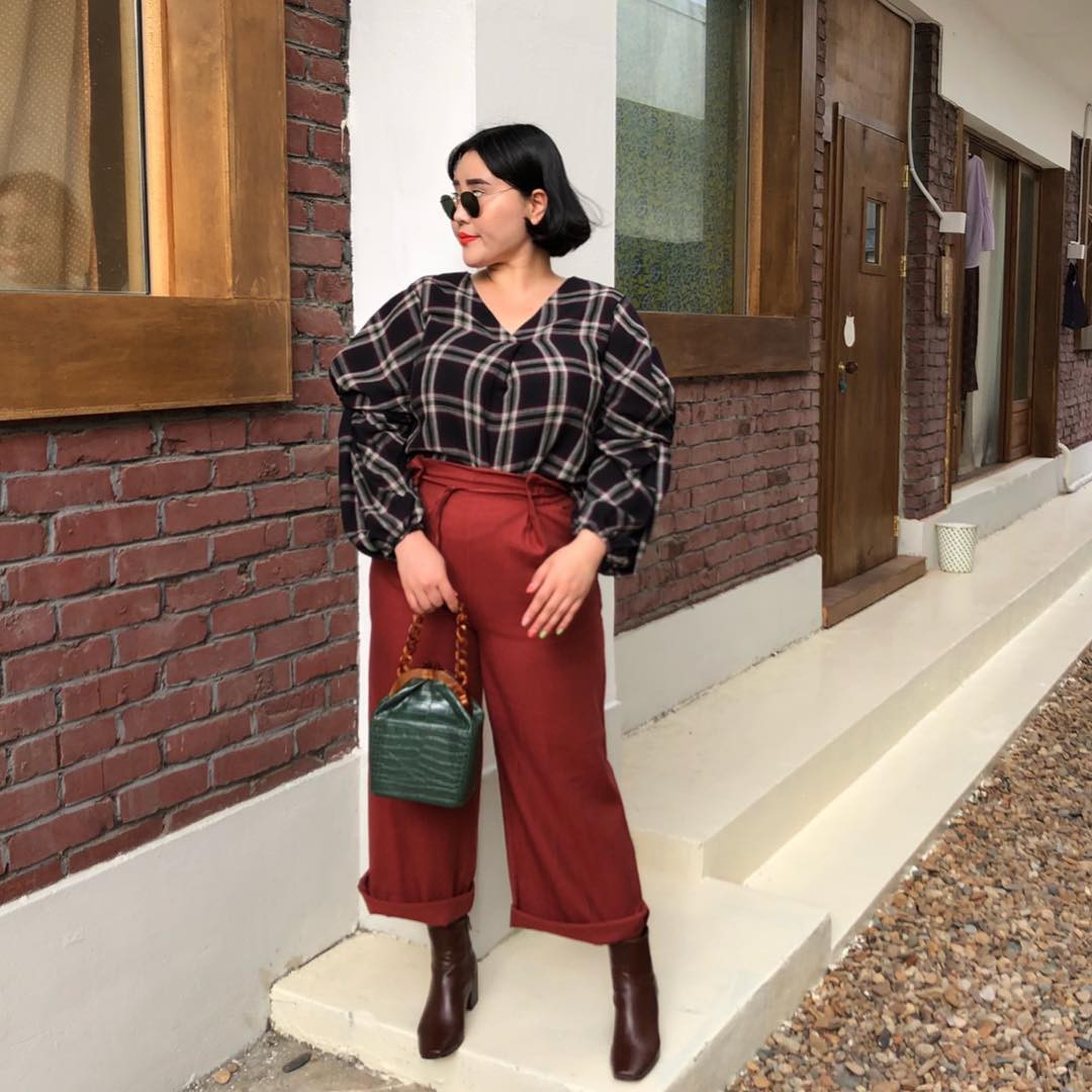 Thân hình mũm mĩm thì có sao, cô nàng này vẫn tự tin tỏa sáng nhờ 4 bí kíp diện đồ tuyệt hay