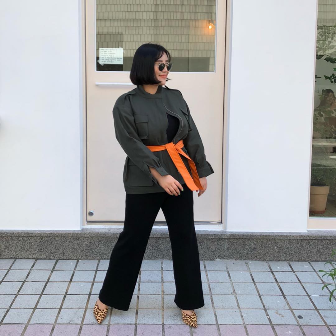 Thân hình mũm mĩm thì có sao, cô nàng này vẫn tự tin tỏa sáng nhờ 4 bí kíp diện đồ tuyệt hay