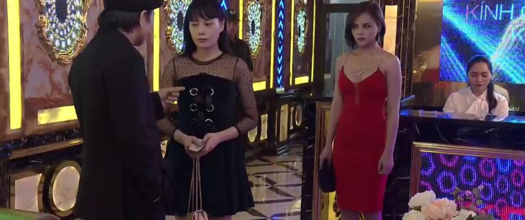 Phim Quỳnh Búp Bê tập 9: Phát điên vì Quỳnh trở thành báu vật Thiên Thai, My sói cưỡng hôn Cảnh soái ca