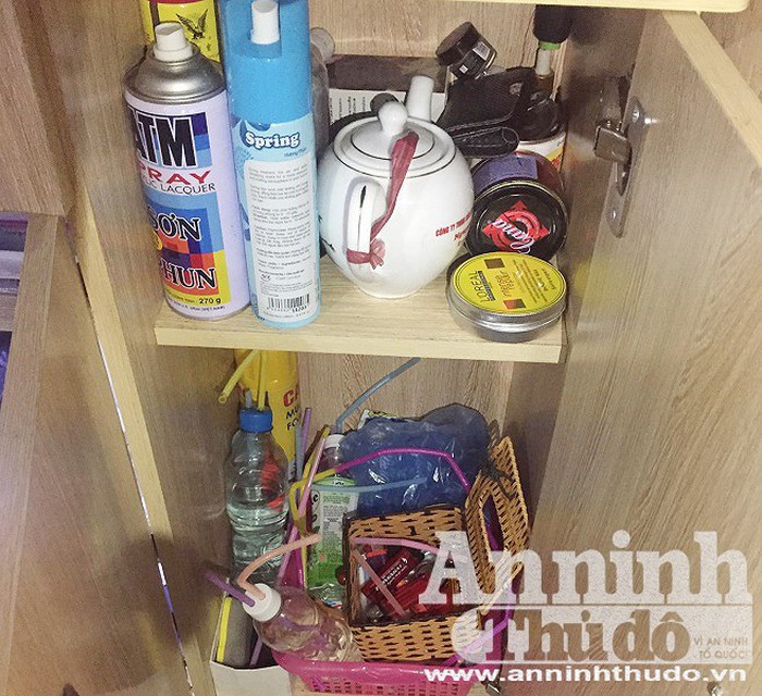 Cận cảnh số súng đạn, ma túy khủng của đường dây buôn hàng trắng