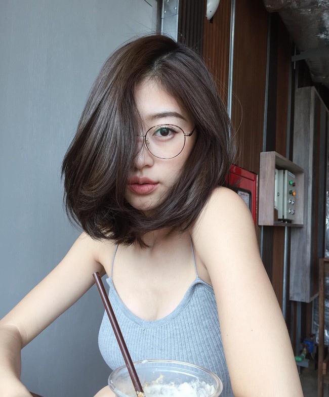 Bị quá nhiều tin nhắn gạ tình trên mạng, gái xinh đã có cách trả lời cao tay khiến hội thả thính chạy mất dép