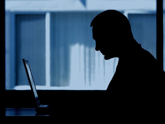 Doanh nhân trẻ mắc ung thư: Thức khuya con đường ngắn nhất tới nghĩa địa