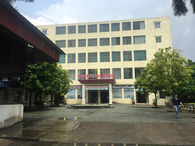 Chuyện lạ ở Hải Phòng: Y bác sĩ bị nợ lương hơn 3 năm, chờ bán bệnh viện mới có tiền!
