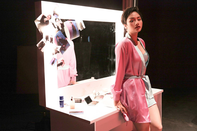 Miu Lê lột xác thành bác sĩ quái dị bắt cóc trai đẹp trong MV mới