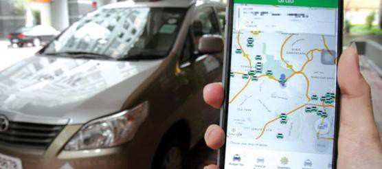 Trải nghiệm kinh hoàng của cô nàng xinh đẹp đi taxi công nghệ gặp ngay tài xế dê, ôm ấp sàm sỡ còn nhắn tin quấy rối