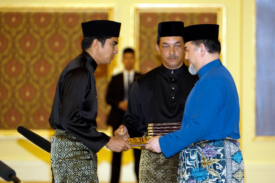 Con đường trở thành Bộ trưởng trẻ nhất lịch sử Malaysia của chàng trai 25 tuổi