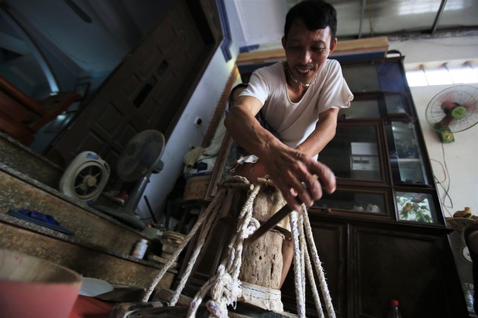 Dây chuyền làm 100.000 trống trung thu mỗi năm ở Hưng Yên