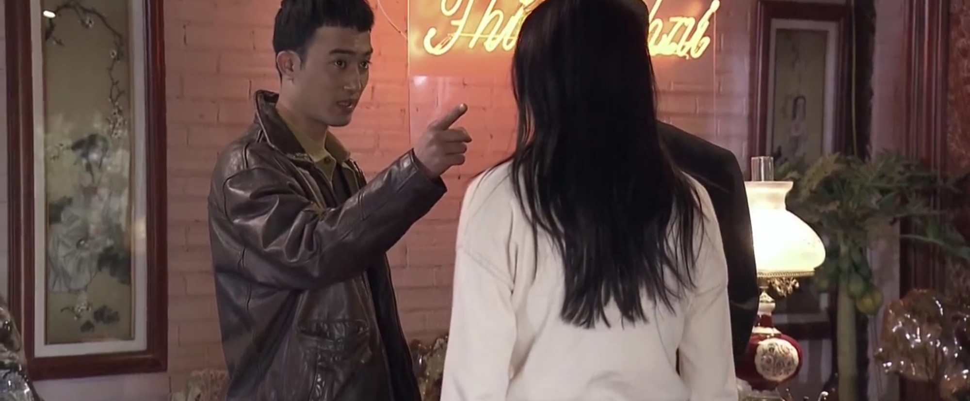 Phim Quỳnh Búp Bê tập 10: My sói gài bẫy khiến Quỳnh hận Cảnh soái ca, cuộc chiến gay cấn như Thiên Thai công lược