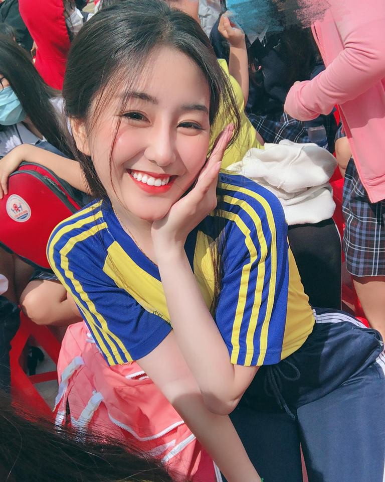 Netizen Hàn khó tính là thế mà vẫn phải khen không ngớt lời những nhan sắc Việt này