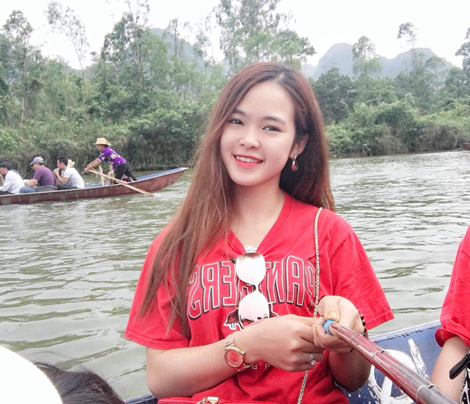 Nhan sắc đời thường của tân hoa khôi ĐH Thành Đô