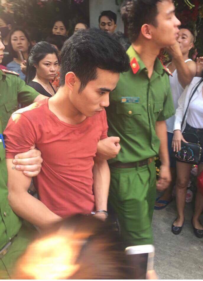 Vượng Râu nói gì khi chụp ảnh cùng nghi phạm vụ thi thể trơ xương?