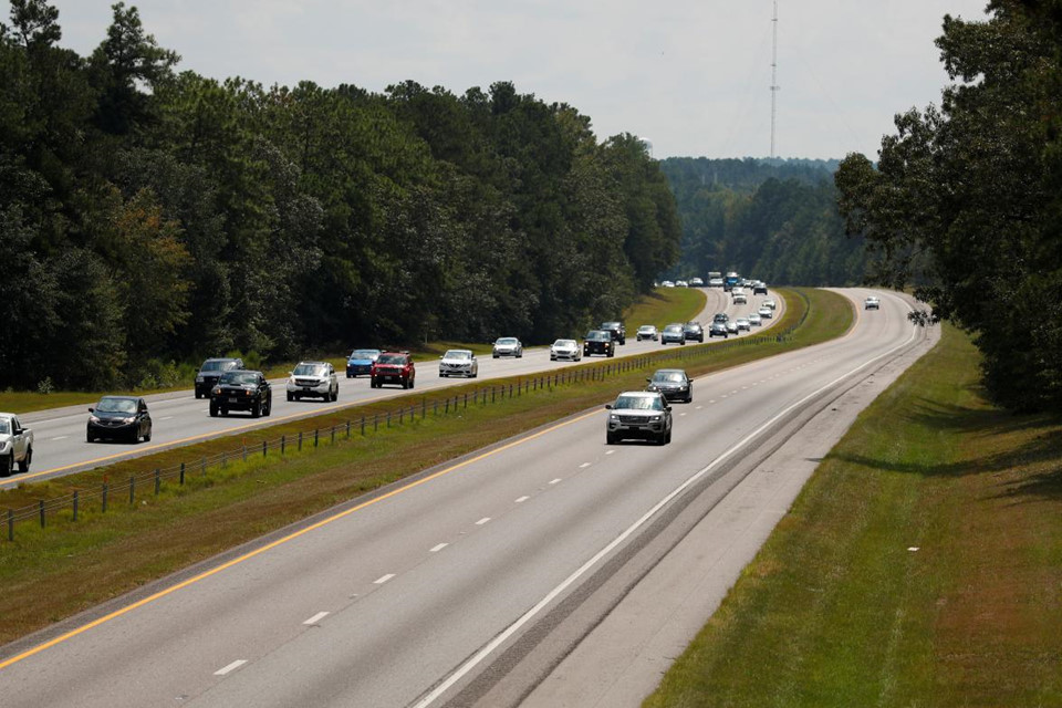 1,7 triệu người Mỹ sơ tán vì bão Florence: Đừng đùa với con quái vật