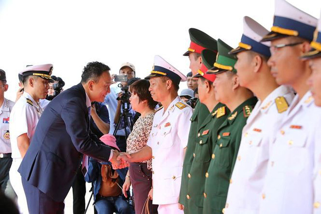 Sức mạnh tàu khu trục của hải quân Hàn Quốc thăm Đà Nẵng