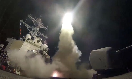 Mỹ có thể đang tập kết 200 tên lửa Tomahawk quanh Syria