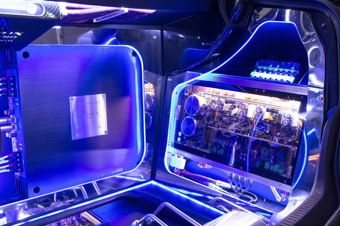 Toyota Camry độ dàn âm thanh hơn nửa tỷ đồng