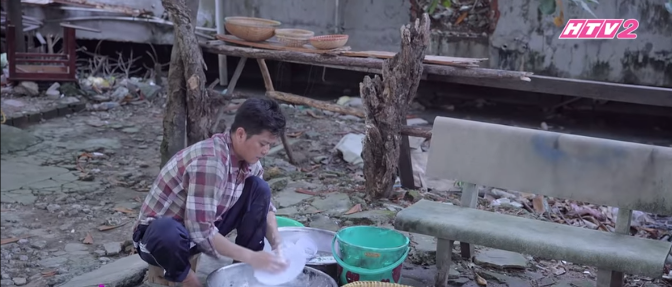 Gạo Nếp Gạo Tẻ tập 57: Chú Quang bị Trinh cướp đời trai, mẹ Công ngất xỉu vì con gái bán nhà theo đa cấp