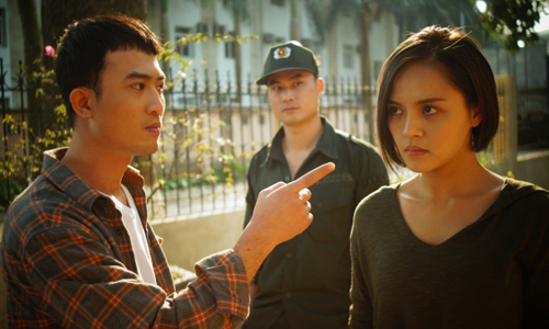 Doãn Quốc Đam từng đi karaoke tay vịn để nhập vai Cảnh trong Quỳnh Búp Bê Doãn Quốc Đam từng đi karaoke tay vịn để nhập vai Cảnh trong Quỳnh Búp Bê