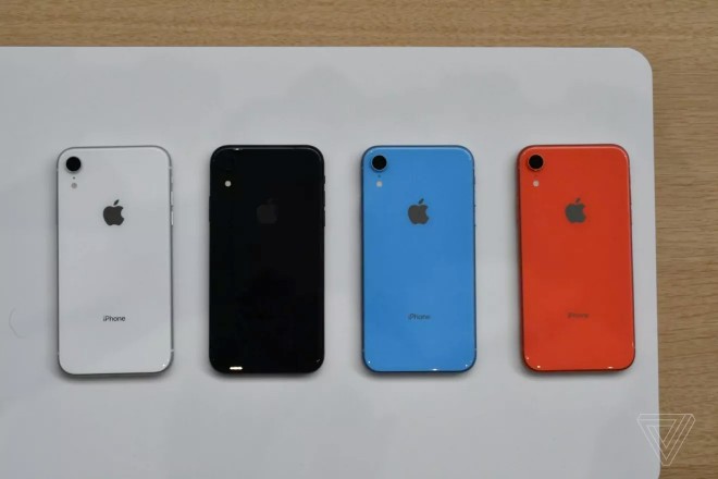 Mãn nhãn với phiên bản iPhone XR rẻ nhất ra mắt đêm qua