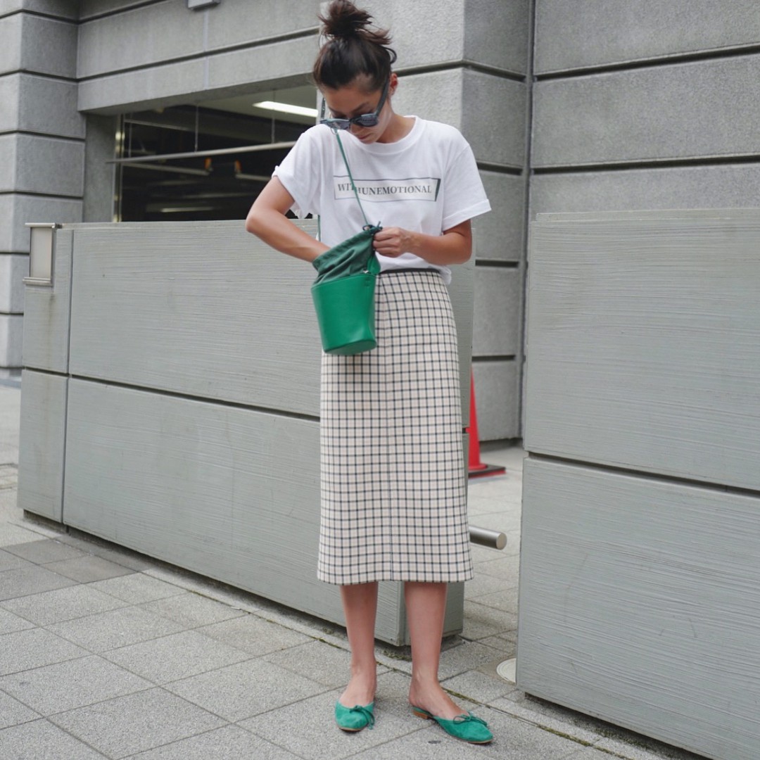 Chỉ cần có sẵn 5 món đồ này trong tủ váy áo là các nàng có thể hô biến vẻ ngoài trẻ trung ngay tức thì