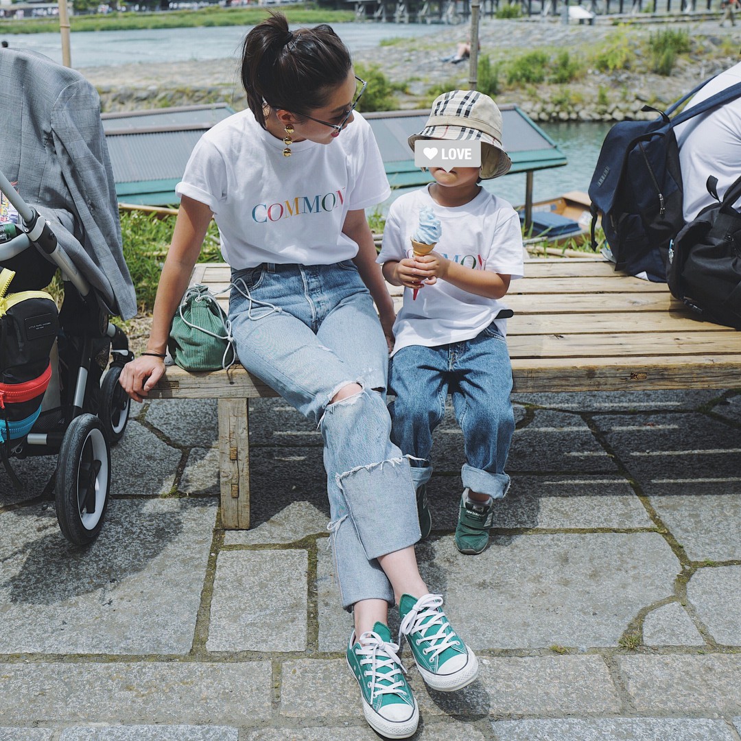 Chỉ cần có sẵn 5 món đồ này trong tủ váy áo là các nàng có thể hô biến vẻ ngoài trẻ trung ngay tức thì