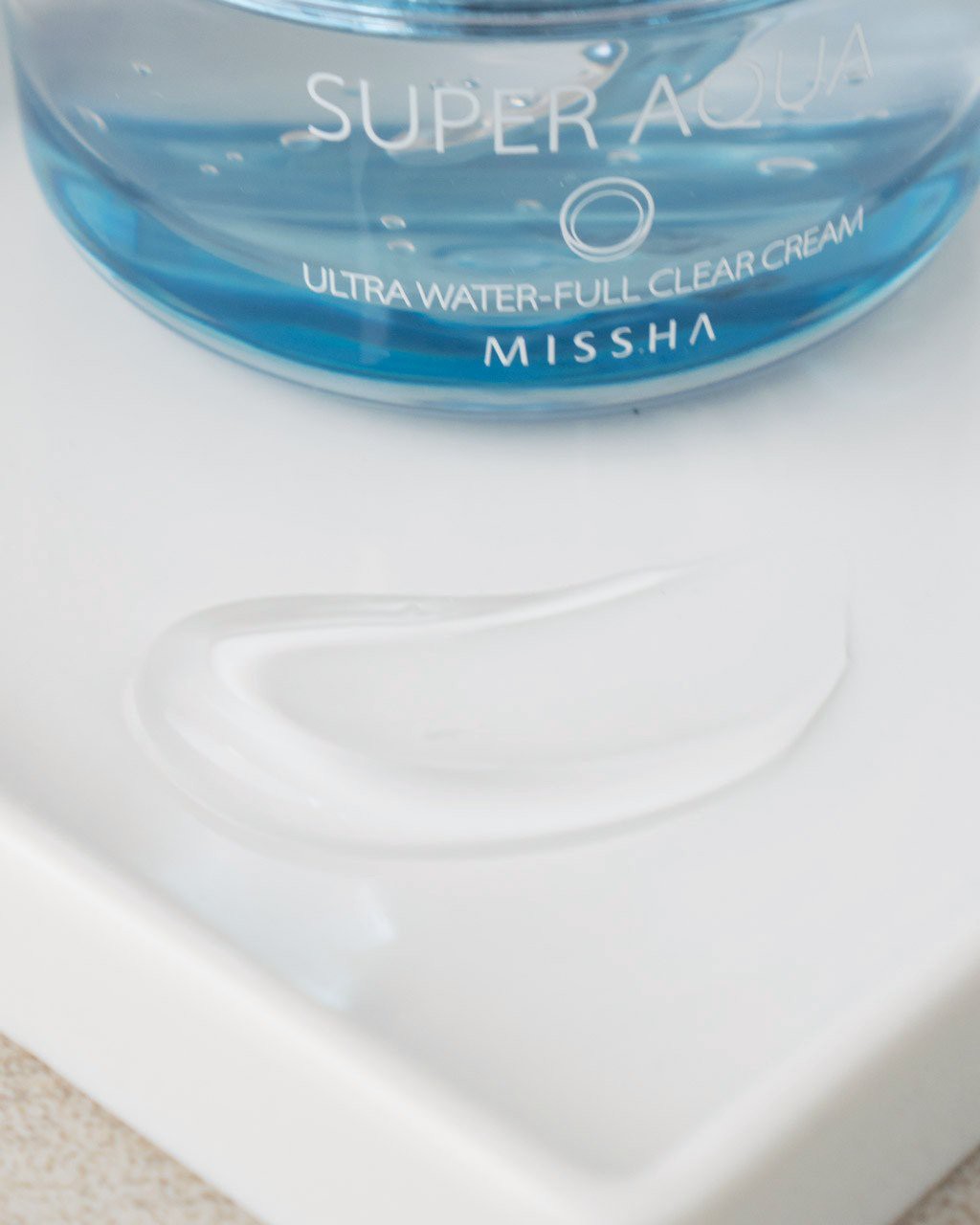 7 loại kem dưỡng ẩm giá tốt đem đến làn da đúng chuẩn căng mướt, mịn màng trong tiết trời hanh hao