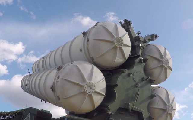 Xem dàn tên lửa Nga khoe sức mạnh uy vũ trong cuộc tập trận lớn nhất lịch sử