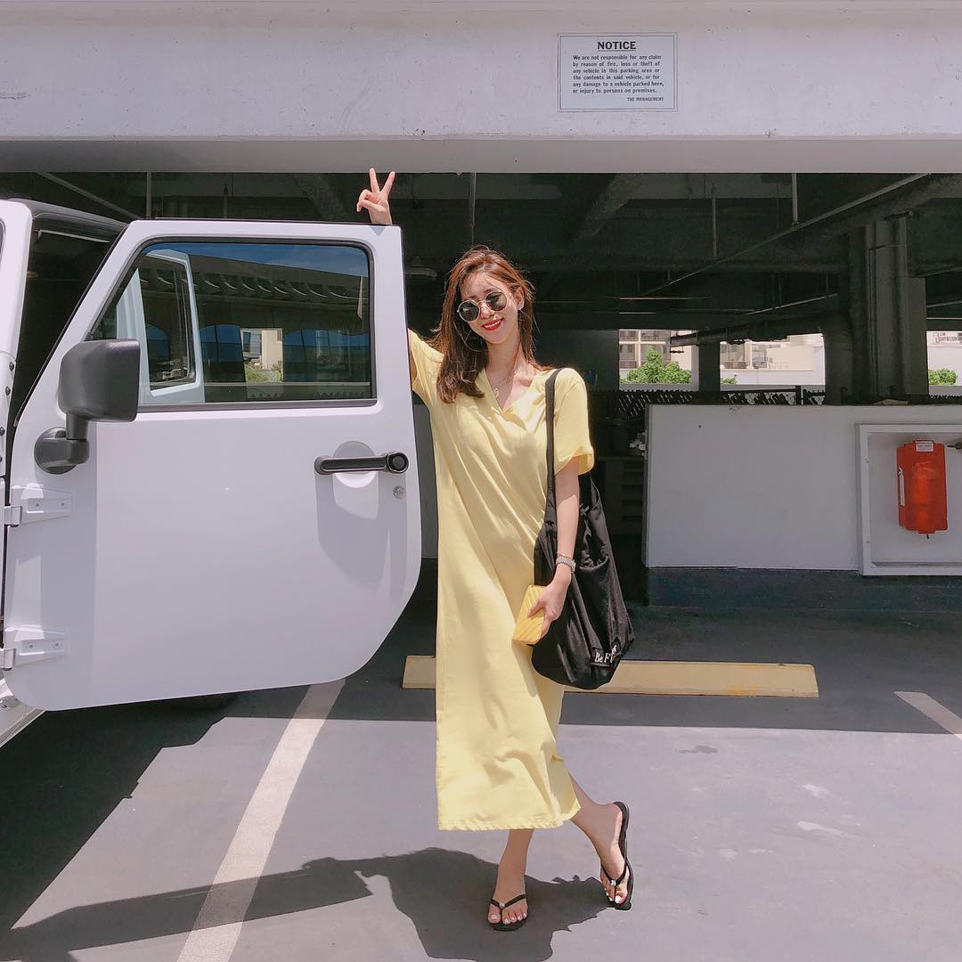 Vòng bụng lớn chỉ là chuyện nhỏ bởi đã có 5 kiểu váy liền giúp các nàng che giấu hoàn hảo