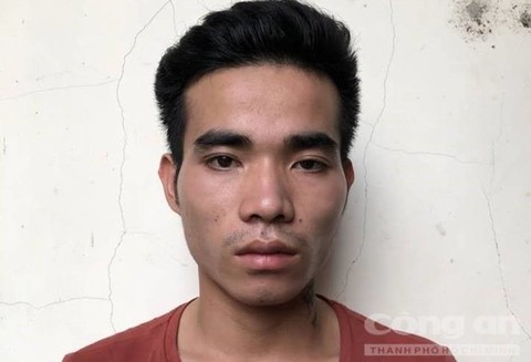 Vừa mở cửa, tôi giật bắn vì thấy sọ và hàm răng người