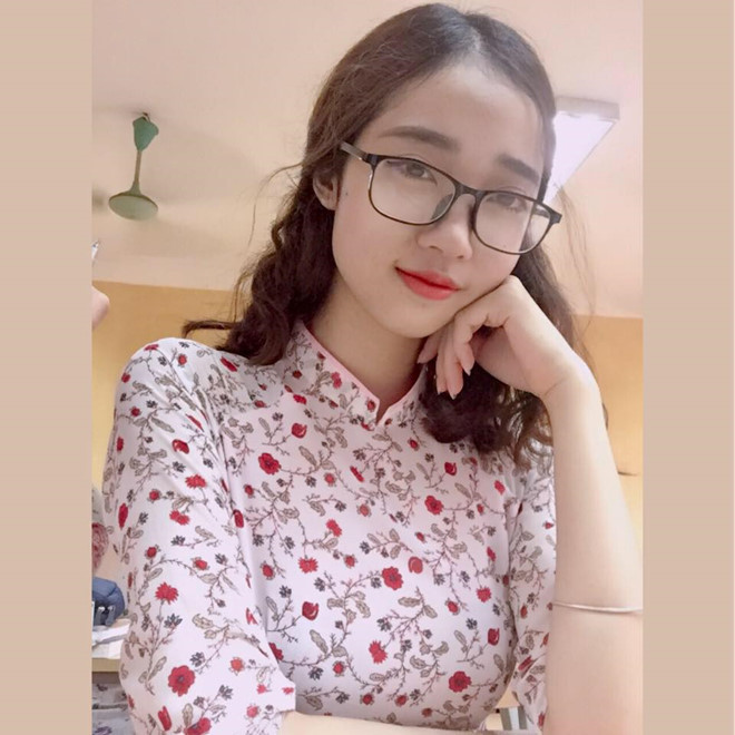 Loạt trai xinh gái đẹp bất ngờ nổi tiếng sau bức ảnh chụp lén