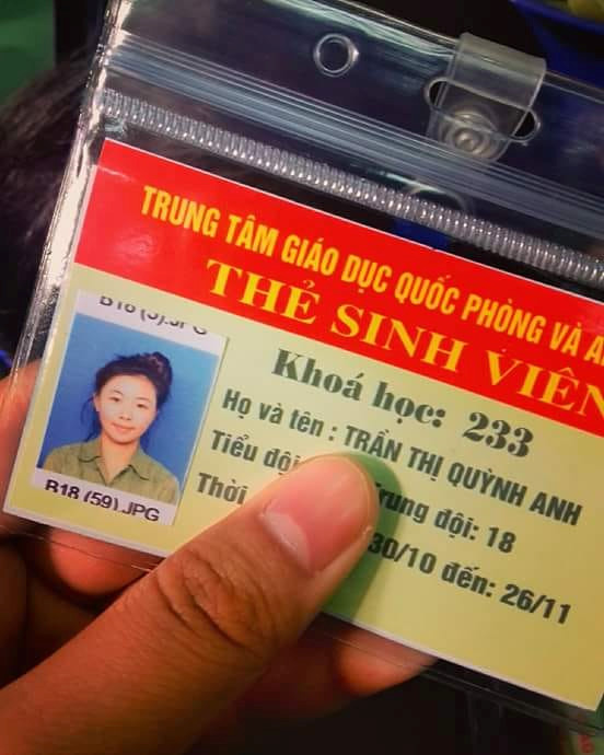 Dân mạng khoe ảnh thẻ bị lỗi, chụp xong không muốn nhìn lại