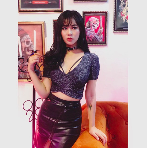 Trong các streamer nữ Việt Nam, ai là người sở hữu thân hình và phong cách gợi cảm nhất?