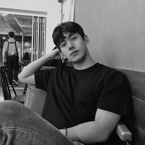 YouTuber mới nổi Hàn Quốc cao 1m84, được xem là chuẩn bạn trai mơ ước của mọi cô gái!