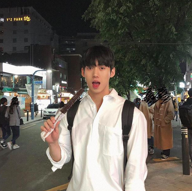 YouTuber mới nổi Hàn Quốc cao 1m84, được xem là chuẩn bạn trai mơ ước của mọi cô gái!