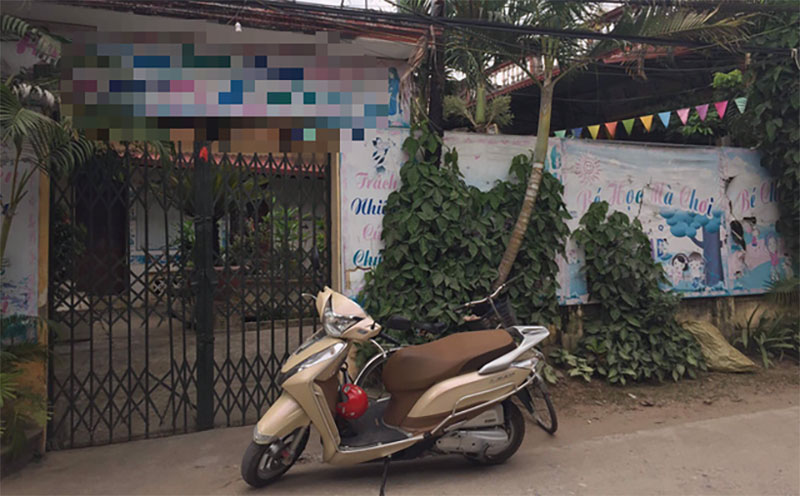 Bé trai đi học bị đứt vùng kín, nhà trường thông tin do bị ngã