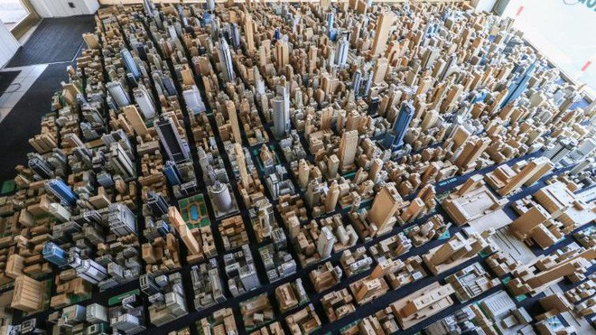 Choáng ngợp với mô hình thành phố mini siêu chi tiết được tạo nên bởi cụ ông 78 tuổi trong suốt hơn 65 năm