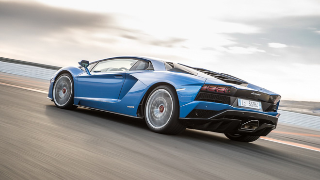 Porsche sẽ thay Audi tiếp quản Lamborghini