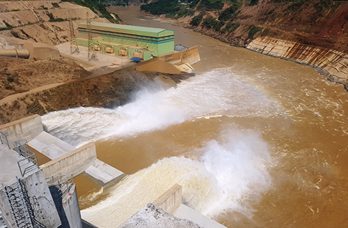 Xuất hiện vết sạt gần thuỷ điện ở Thanh Hóa