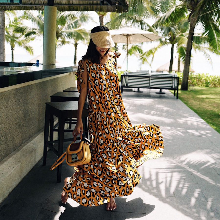 Trang phục họa tiết da báo đang khiến các tín đồ thời trang say như điếu đổ, bạn đã có chưa?