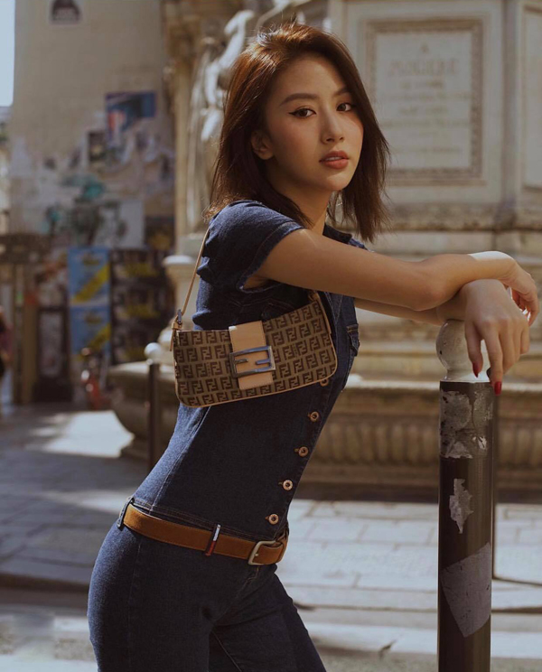 Người đẹp Việt lăng xê túi xách mini