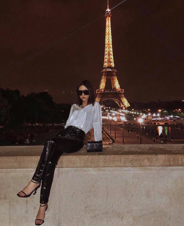 Người đẹp Việt lăng xê túi xách mini