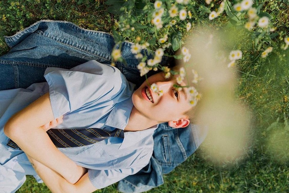 Hot boy Trung Quốc 19 tuổi, giống nhiều diễn viên nổi tiếng