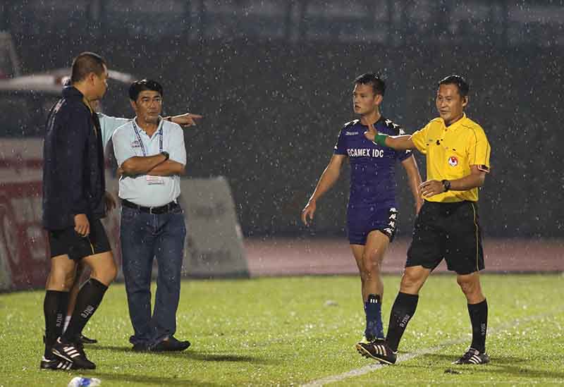 Trọng tài Trần Văn Lập bị treo còi vô thời hạn sau sự cố sân Gò Đậu